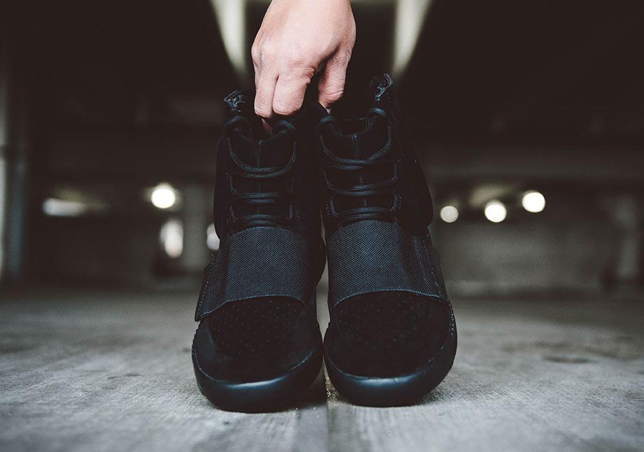 Adidas Yeezy Boost 750 Black - Image 4