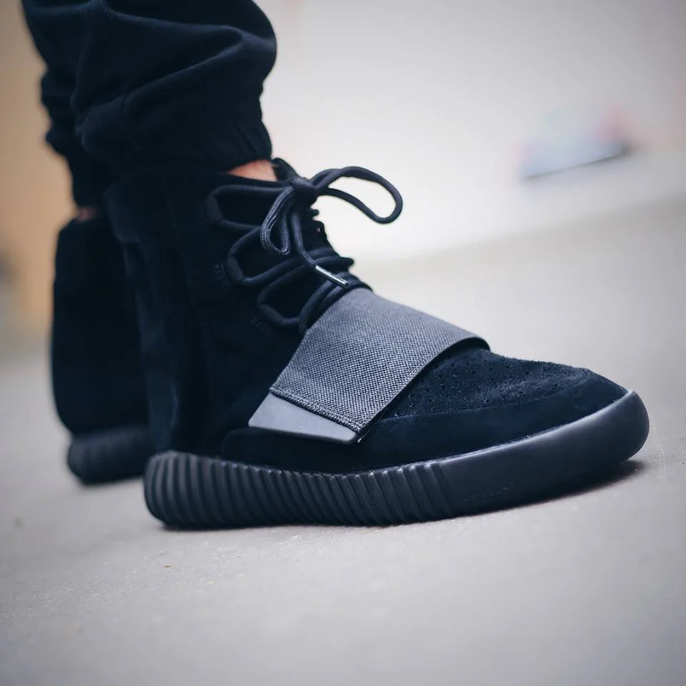 Adidas Yeezy Boost 750 Black - Image 6