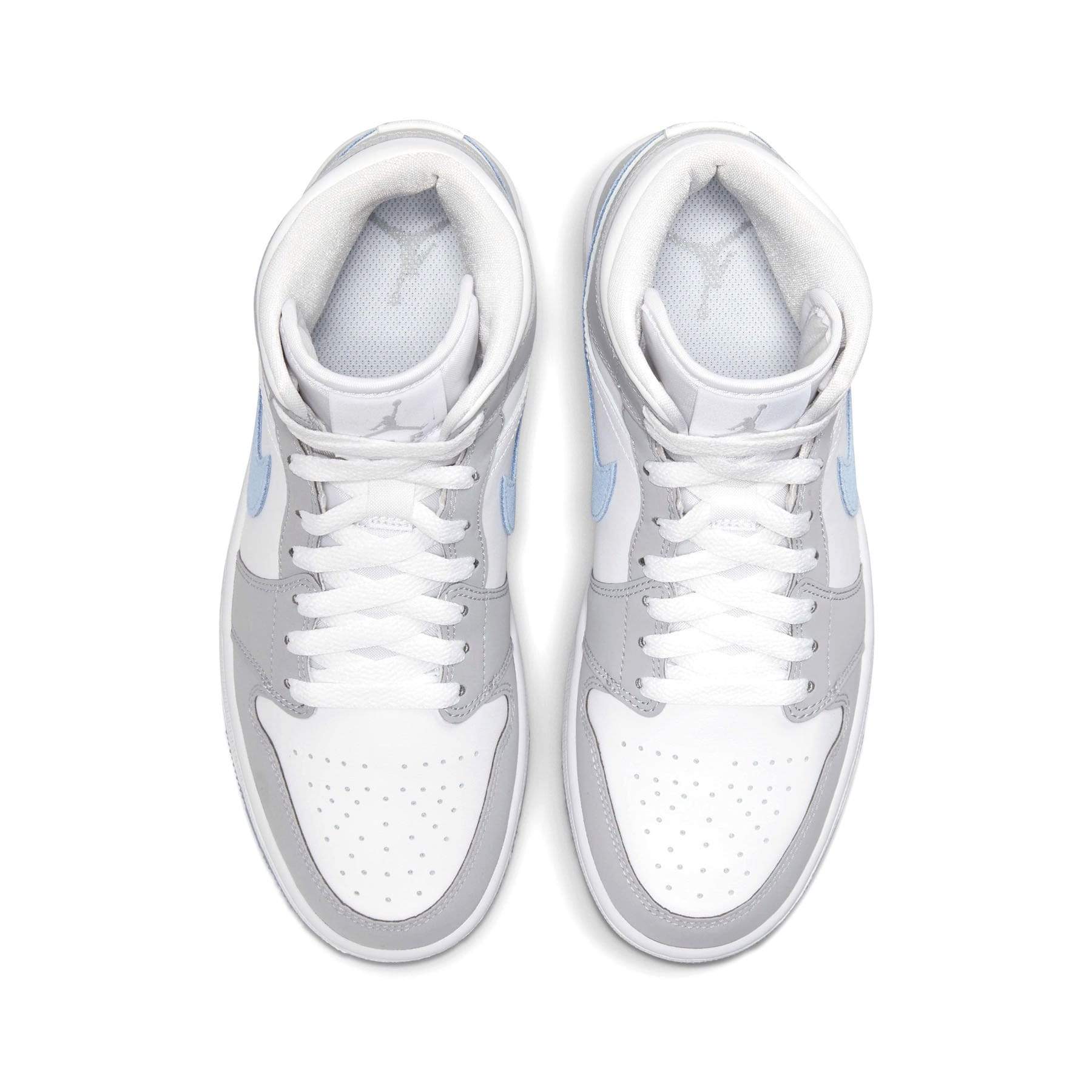 Air Jordan 1 Mid Wmns 'White Wolf Grey' - Image 3