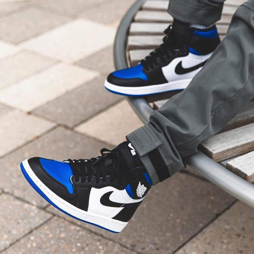 Air Jordan 1 Retro High OG 'Royal Toe' - Image 6