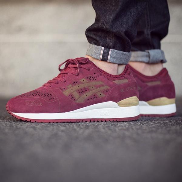 ASICS GEL LYTE III 'LASER ETCHED' Burgundy - Image 6