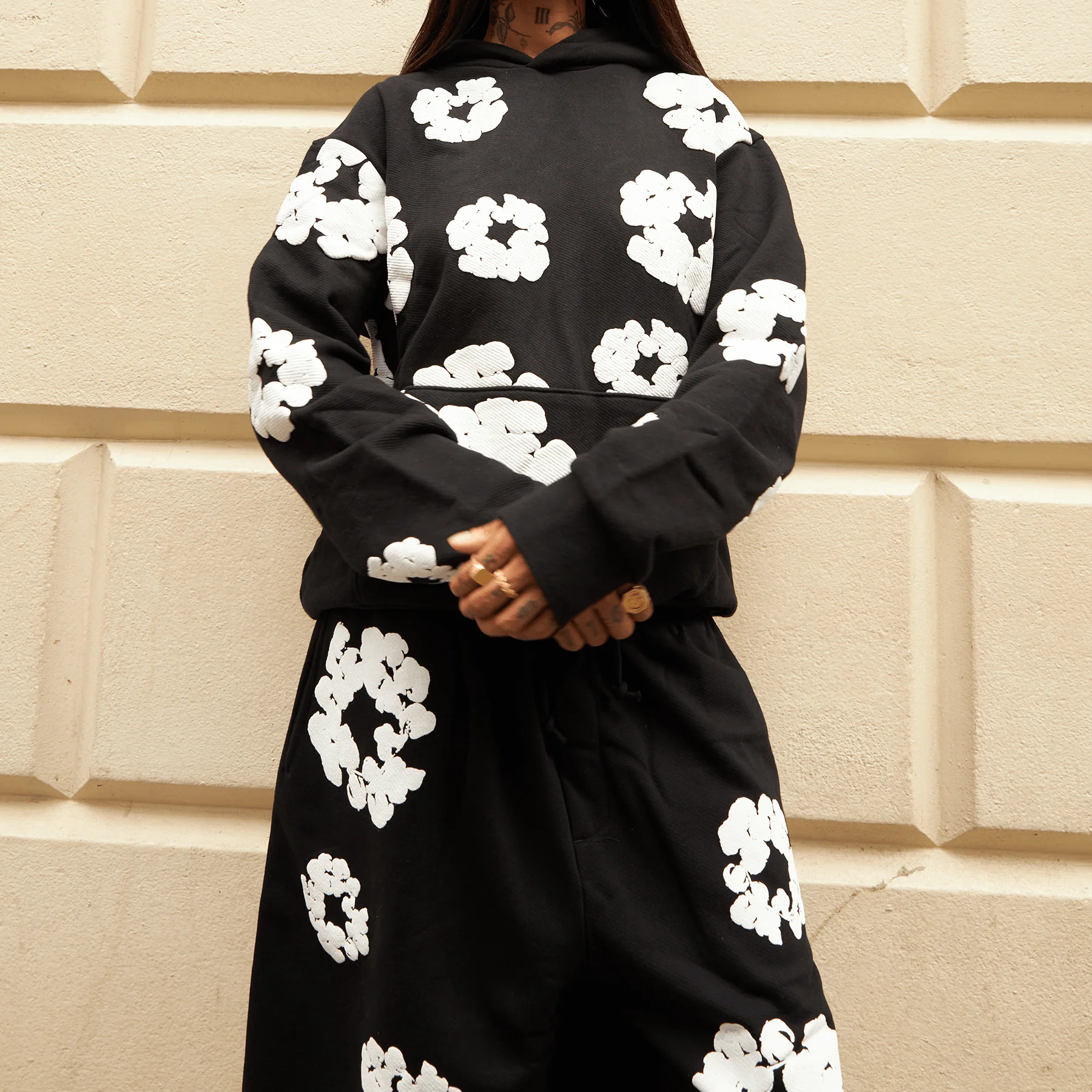 Denim Tears The Cotton Wreath Shorts 'Black' - Image 4