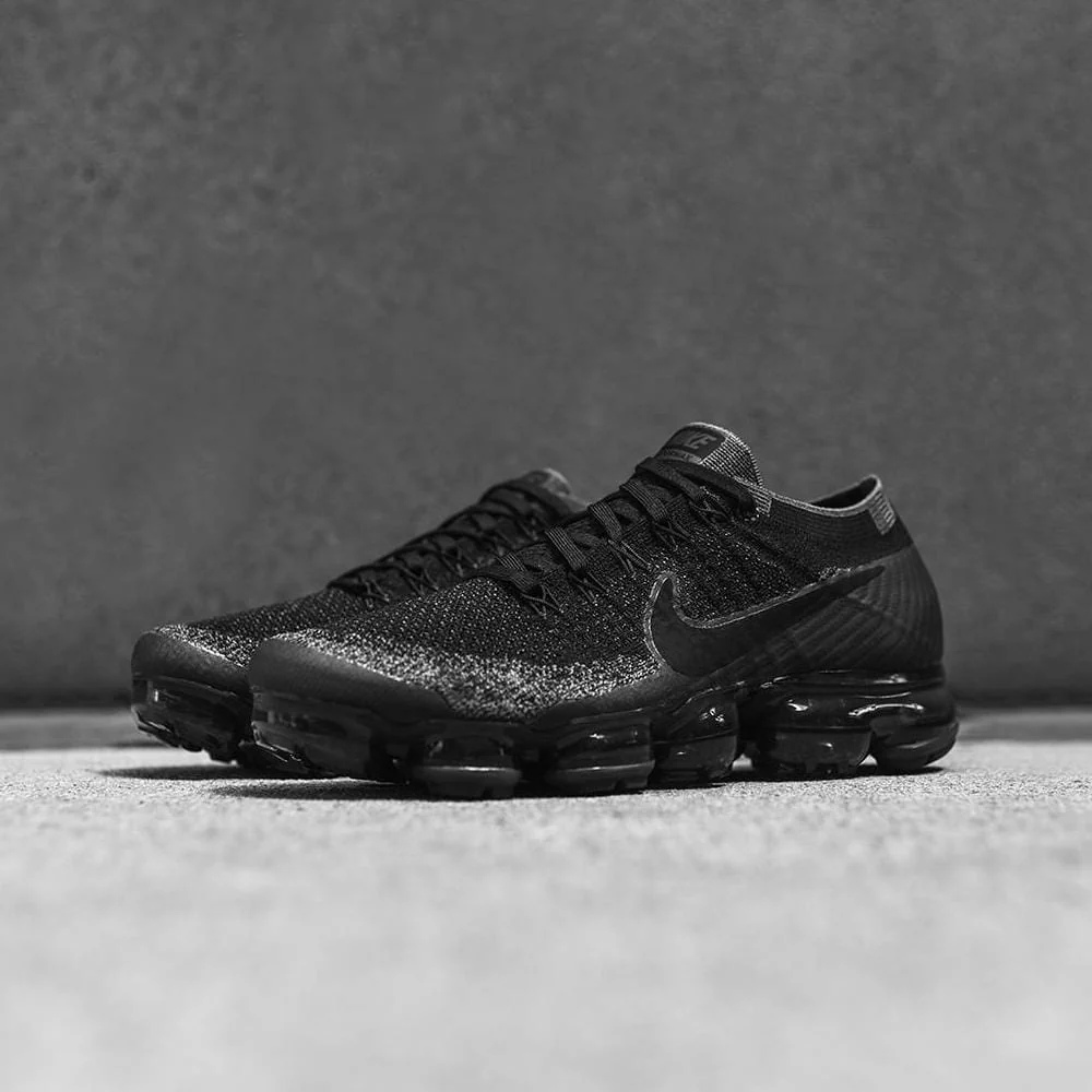 Nike Air VaporMax Flyknit Black-Anthracite - Image 6