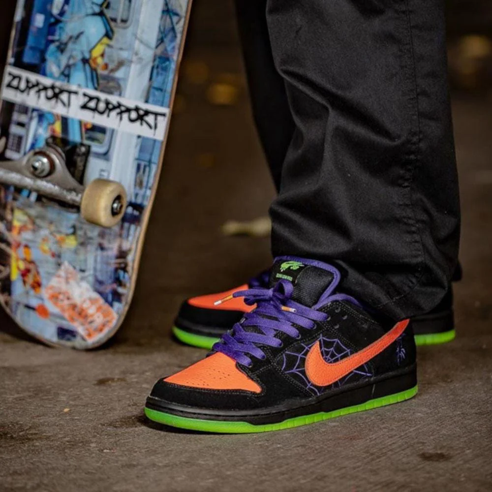 Nike Dunk Low SB 'Night of Mischief' - Image 7