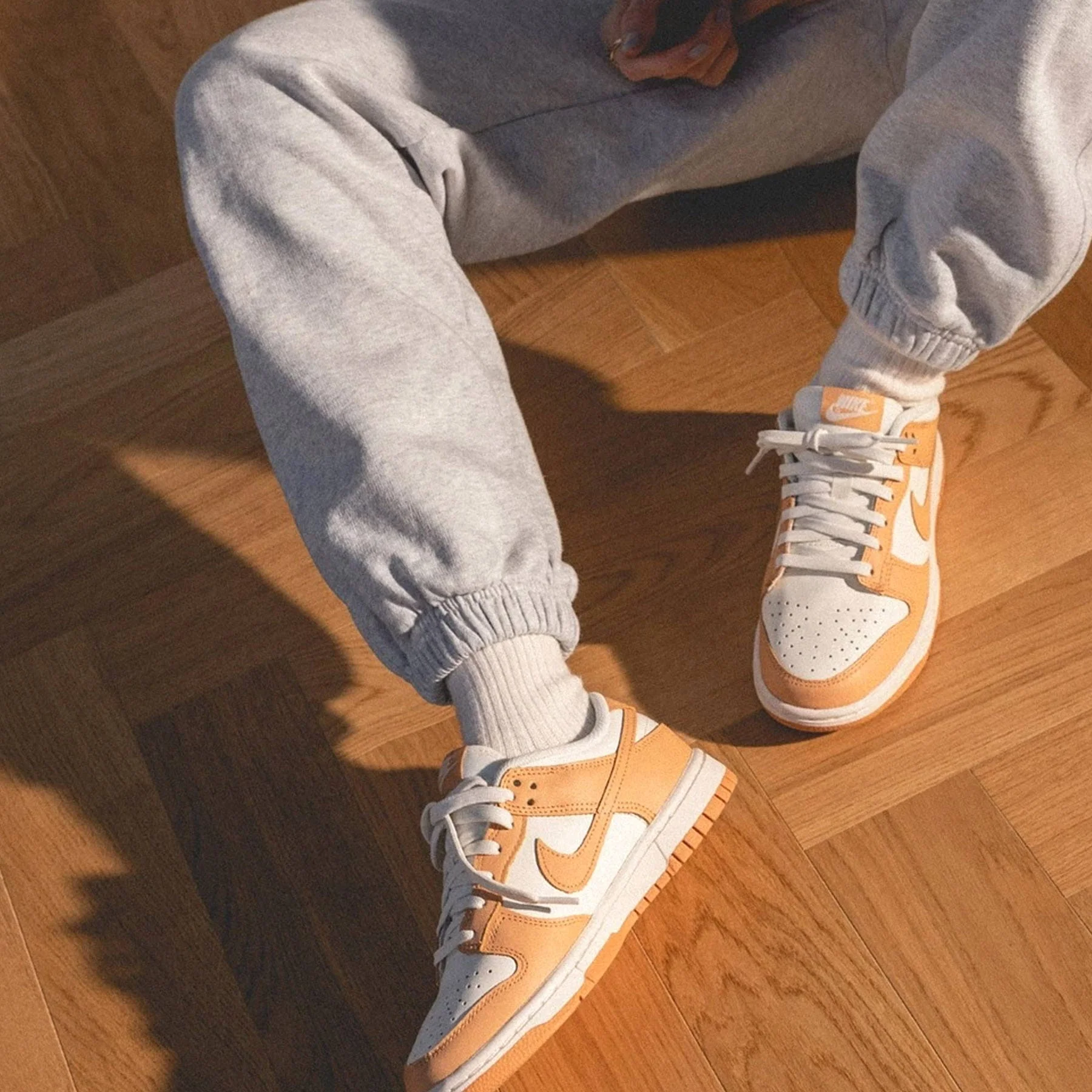 Nike Dunk Low Wmns 'Harvest Moon' - Image 10