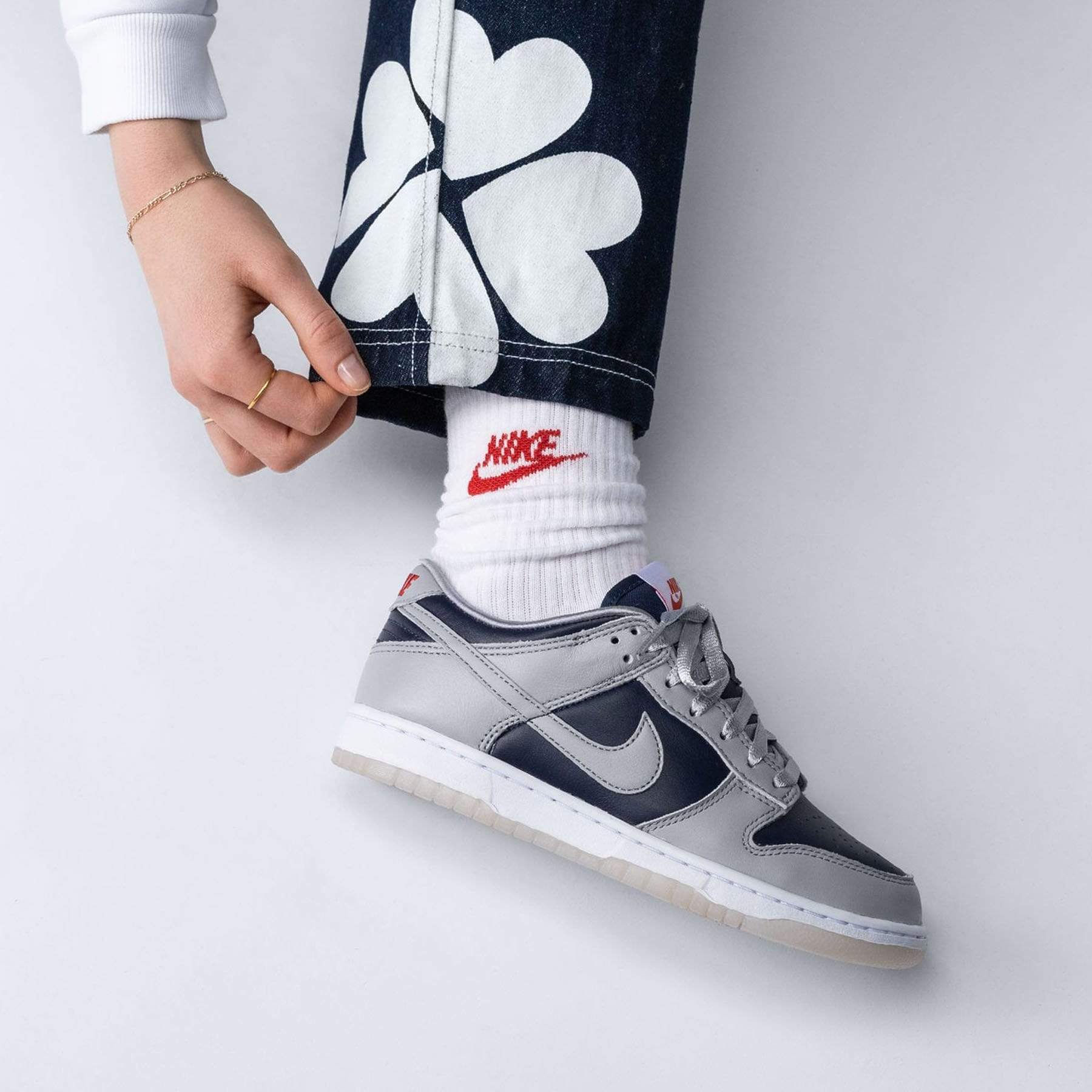 Nike Dunk Wmns Low SP 'College Navy' - Image 8