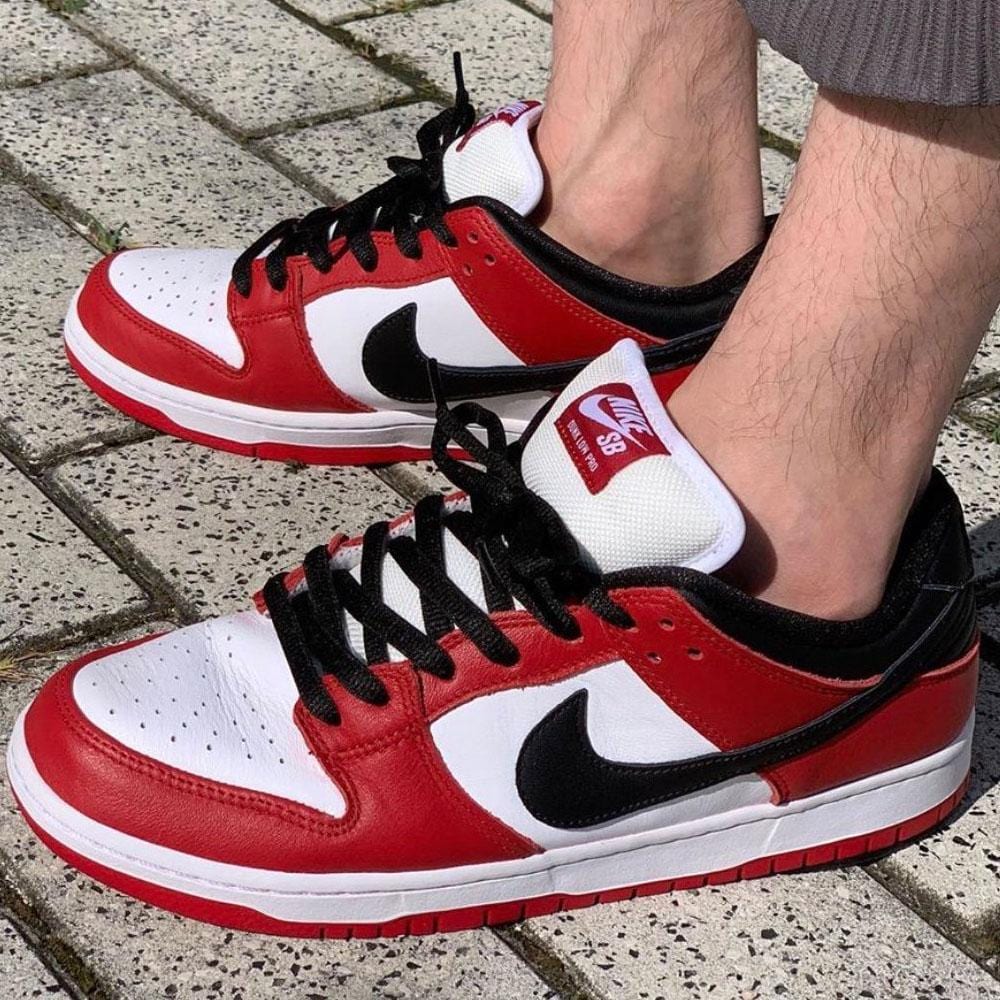 Nike SB Dunk Low Chicago - Image 7