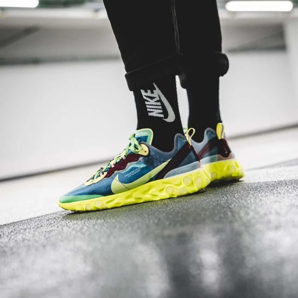 Undercover x Nike React Element 87 Blue Volt - Image 6